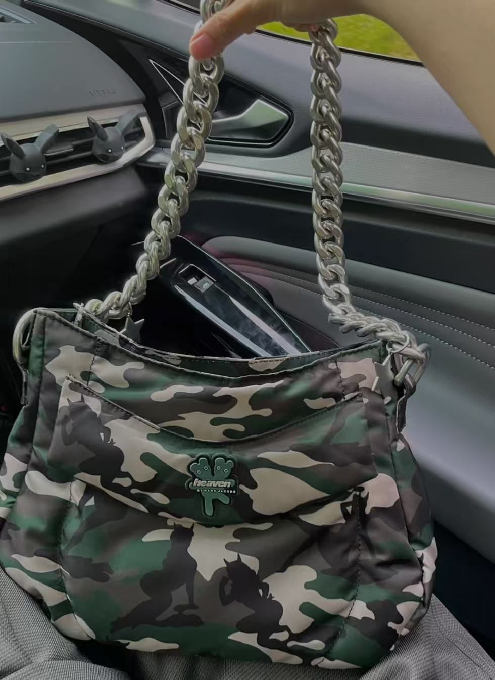 ヘブンバイマークジェイコブス チェーンバッグ