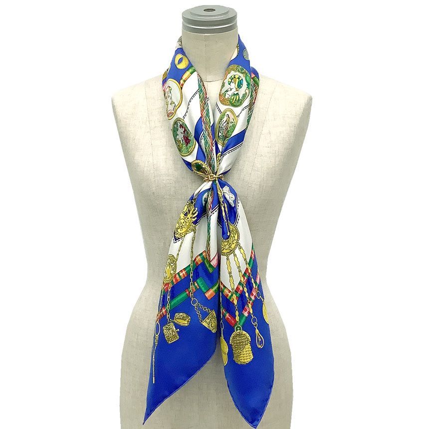 HERMES エルメス スカーフ カレ90 Petite main お針子さん 楽天市場】HERMES エルメス カレ90 Petite main お針子さん ブラック