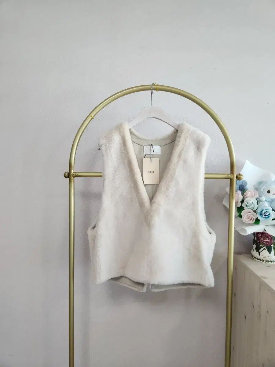 ハンサム SJSJ アイボリー ウール ベスト