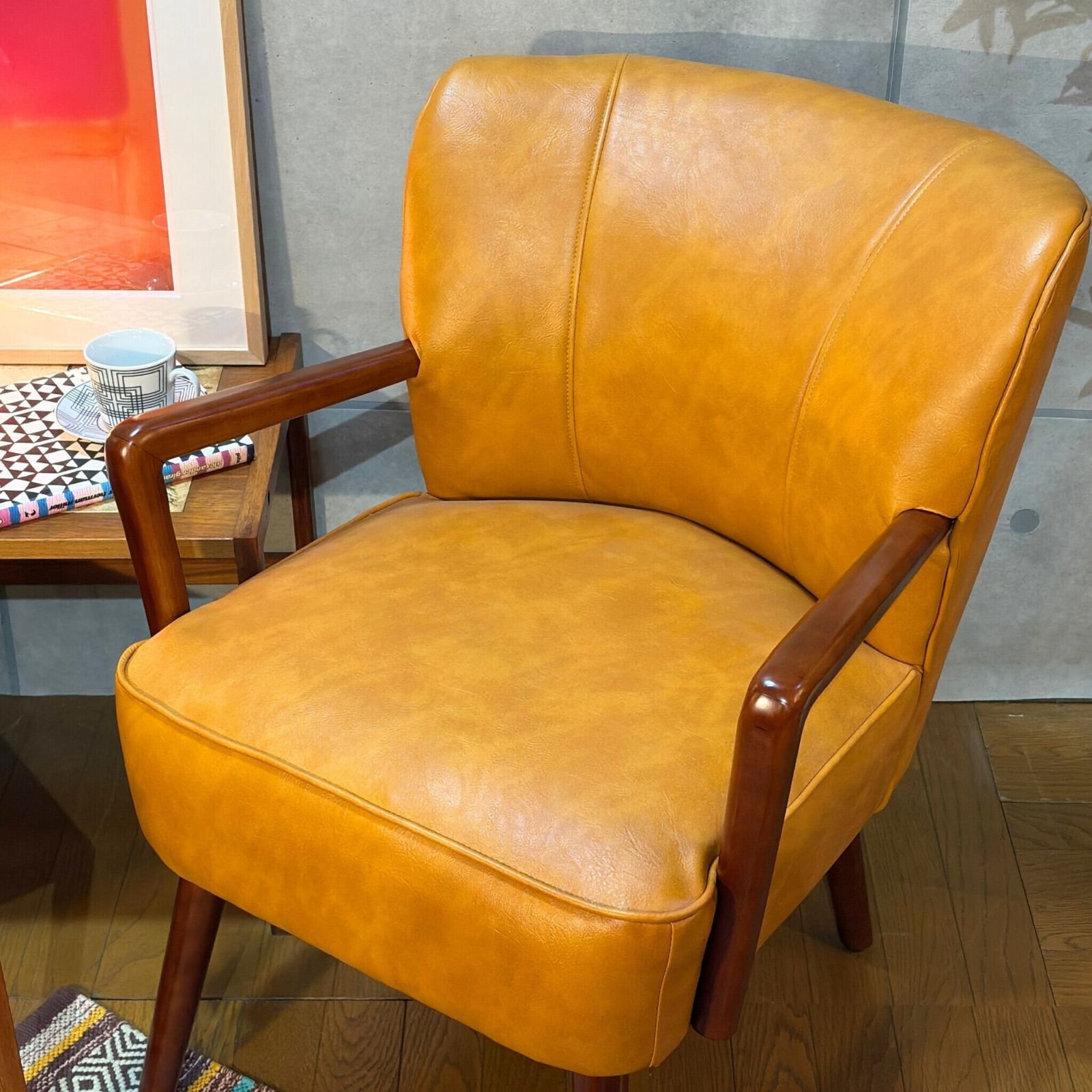 ヴィンテージ　ミッドセンチュリー　アームレザーチェア ヴィンテージ ミッドセンチュリー アームレザーチェア 【公式通販】