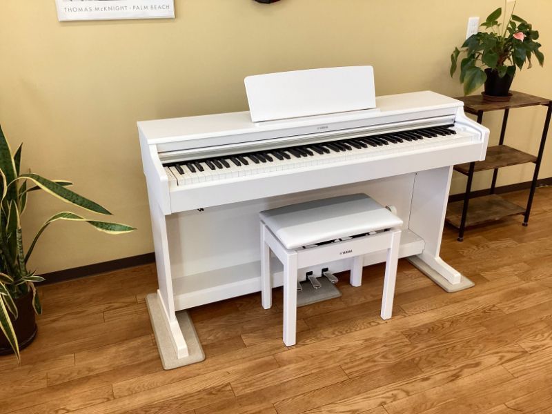 メンテナンス＆クリーニング済み ヤマハ YDP 165 WH ホワイトウッド調 製 電子ピアノ 88鍵盤 YAMAHA ARIUS アリウス 千葉 東京 神奈川 埼玉 愛知 電 の配送設置込