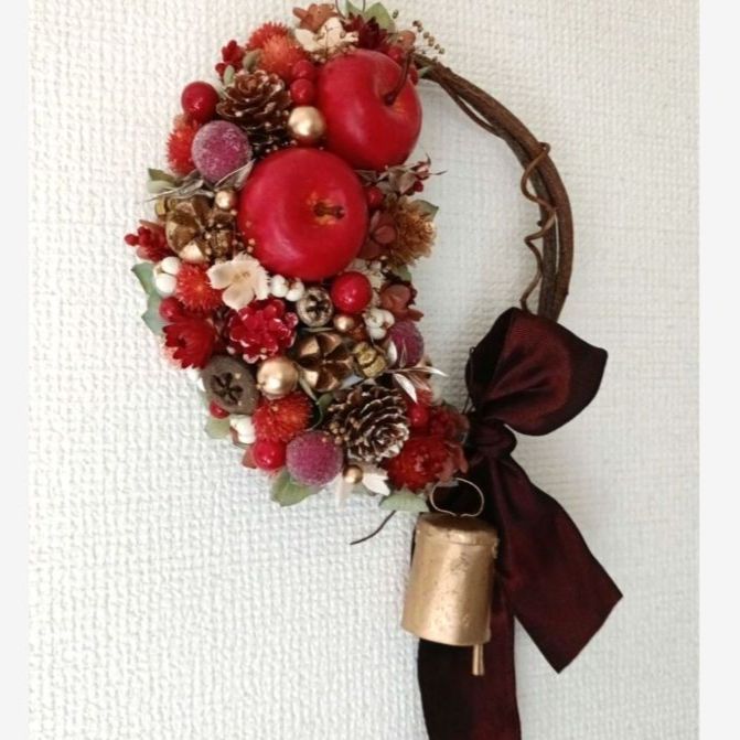 ♡Rusty様専用ページ♡三日月リース&リンゴのハーフリース×2♡