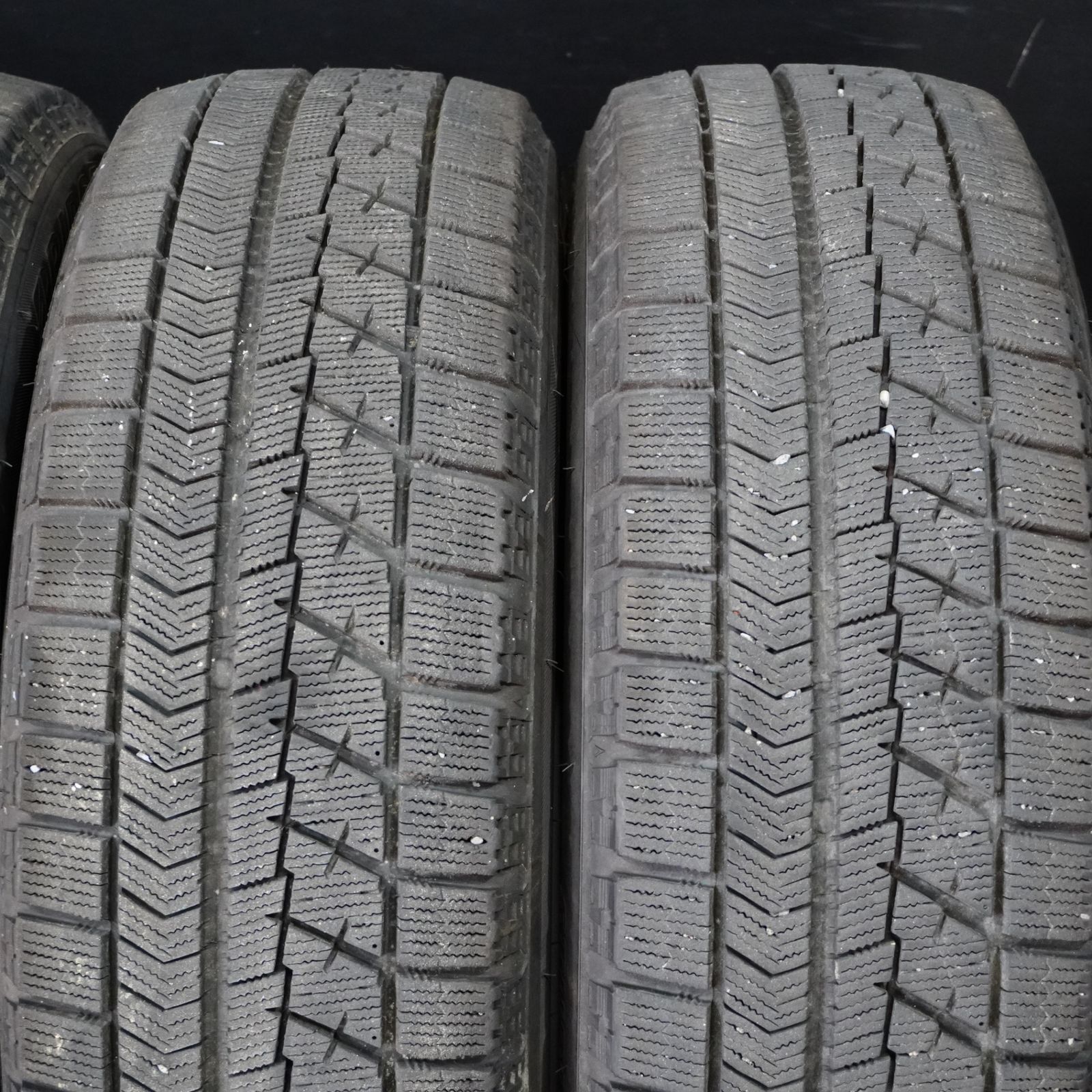 20年製 溝あり ブリヂストン BLIZZAK VRX 195/65R15 4本 スタッドレス