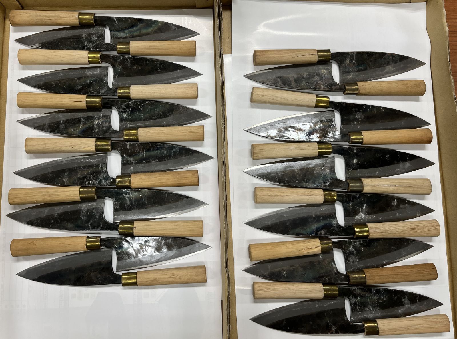 商談分 一括 アウトレット品 小出刃包丁 両刃 刃長約130㎜ 外箱無×24丁