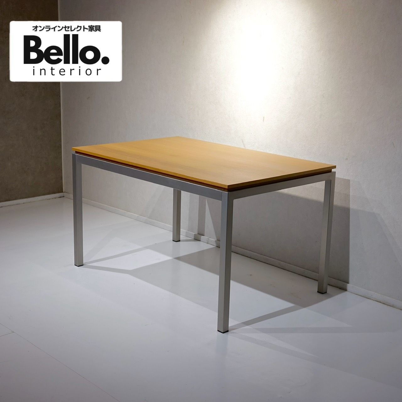 Calligaris カリガリス AVANTGARDE アヴァンギャルド ダイニングテーブル 伸長式テーブル 食卓 スチール脚 木製天板 北欧 モダン ナチュラル イタリア