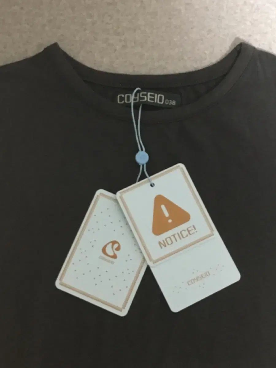 コイッセイオ 038 SOFT LONG SLEEVES CHARCOAL