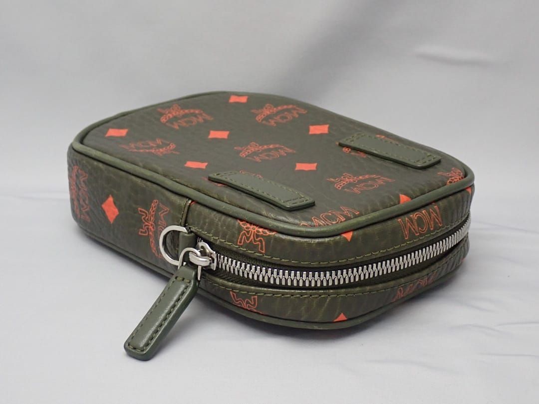 MCM MXZ9AVI56 ショルダーバッグ グリーン系 B A-8958 質屋