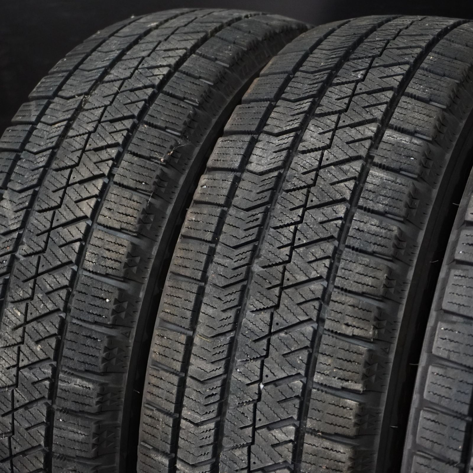 165/65R14 送料込み 4本 VRX2 ソリオ/タンク/ルーミー 売り切り 21年製 ブリヂストン BLIZZAK VRX2 165/65R14 4本