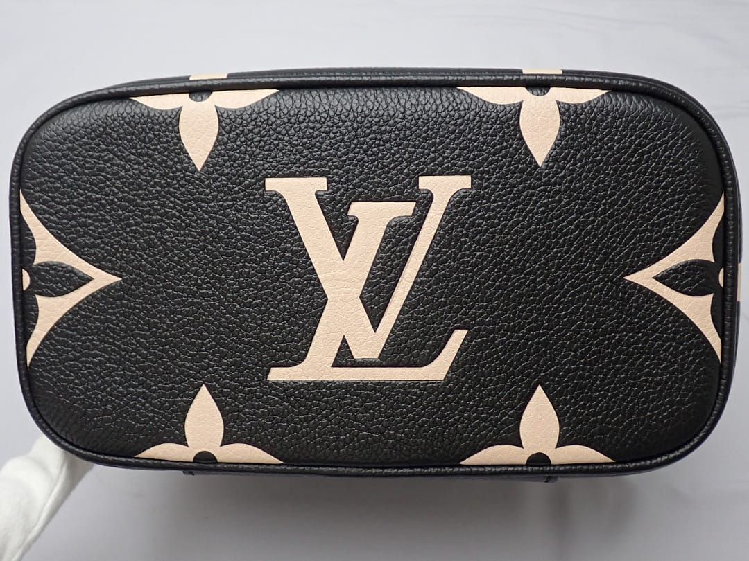  LOUIS VUITTON ルイ ヴィトン モノグラム アンプラント ヴァニティPM 2 WAYバッグ M 45780 ブラック ベージュ ゴールド金具 A A-8959 質屋 ハンドバッグ バッグ