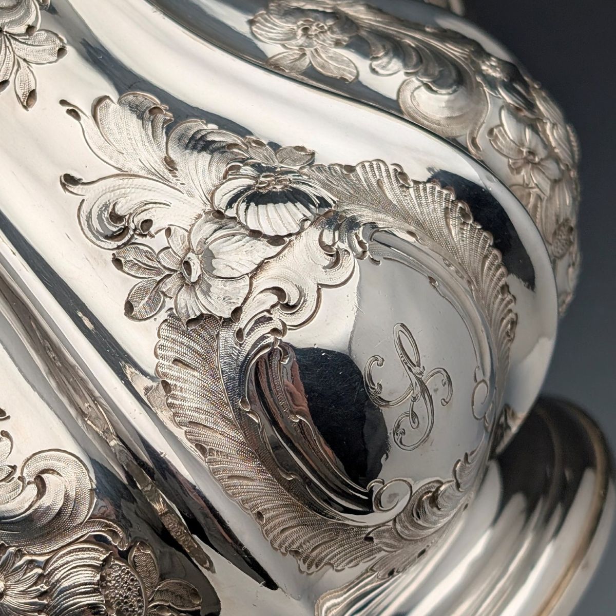 1857年 英国アンティーク シルバープレート製 ティー/コーヒーセット