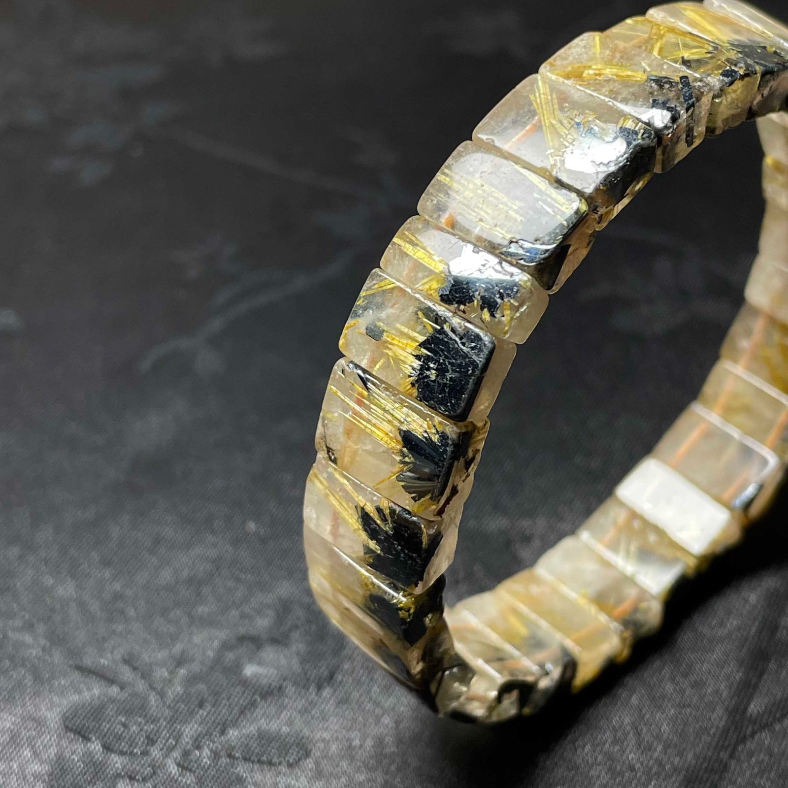 10%OFF 貴重 EU製☆太陽花タイチンルチルバングル☆黄金針水晶