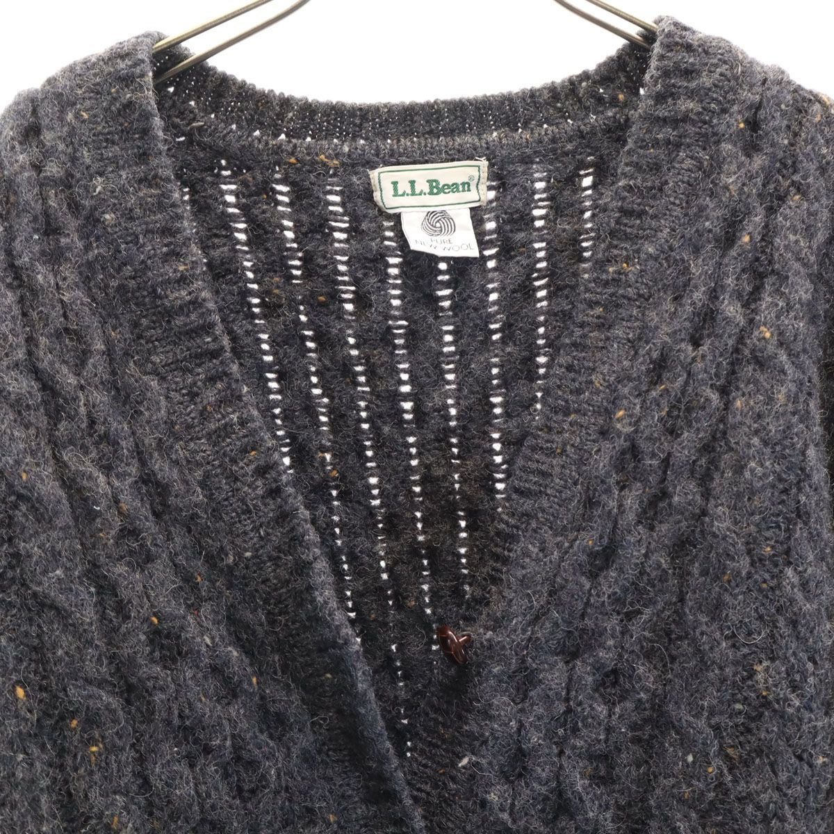 ニットカーディガン