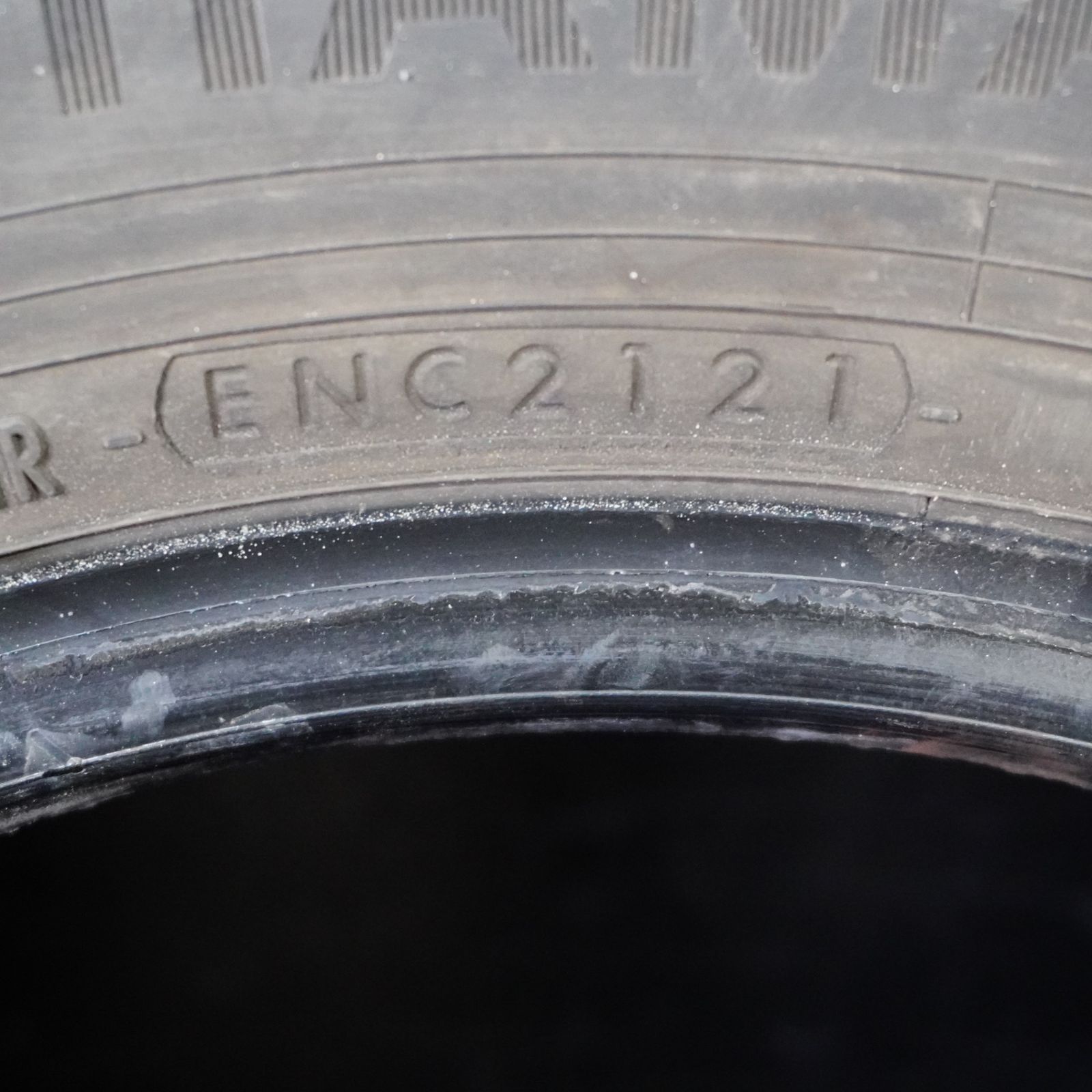  21年製 ヨコハマ iceGUARD iG 60 175 70 R 14 4本 スタッドレス 1シーズンの使用に アクア ヤリス フィット等 14インチ スタッドレス