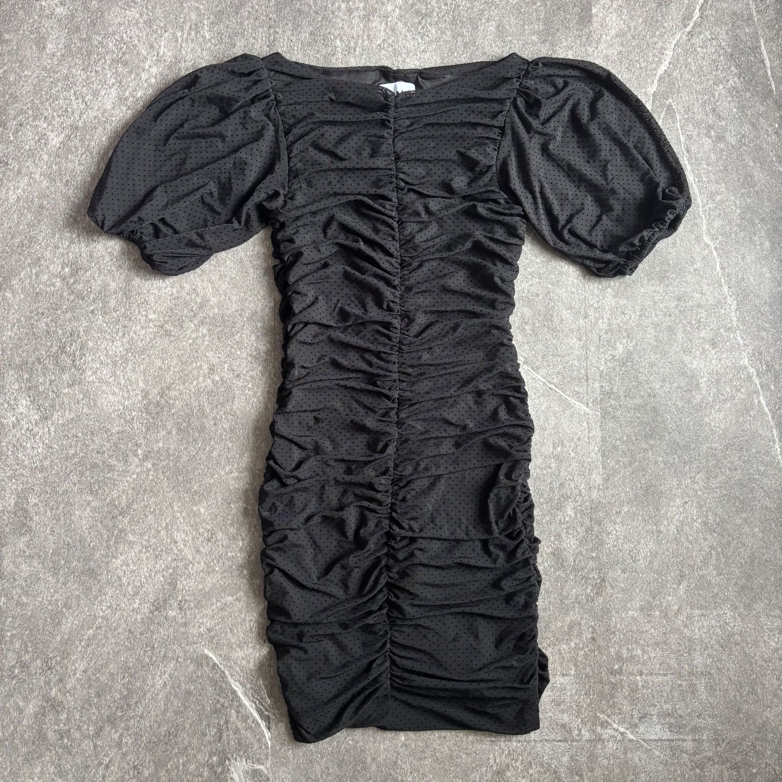 ganni ガニー シャーリングドットワンピース