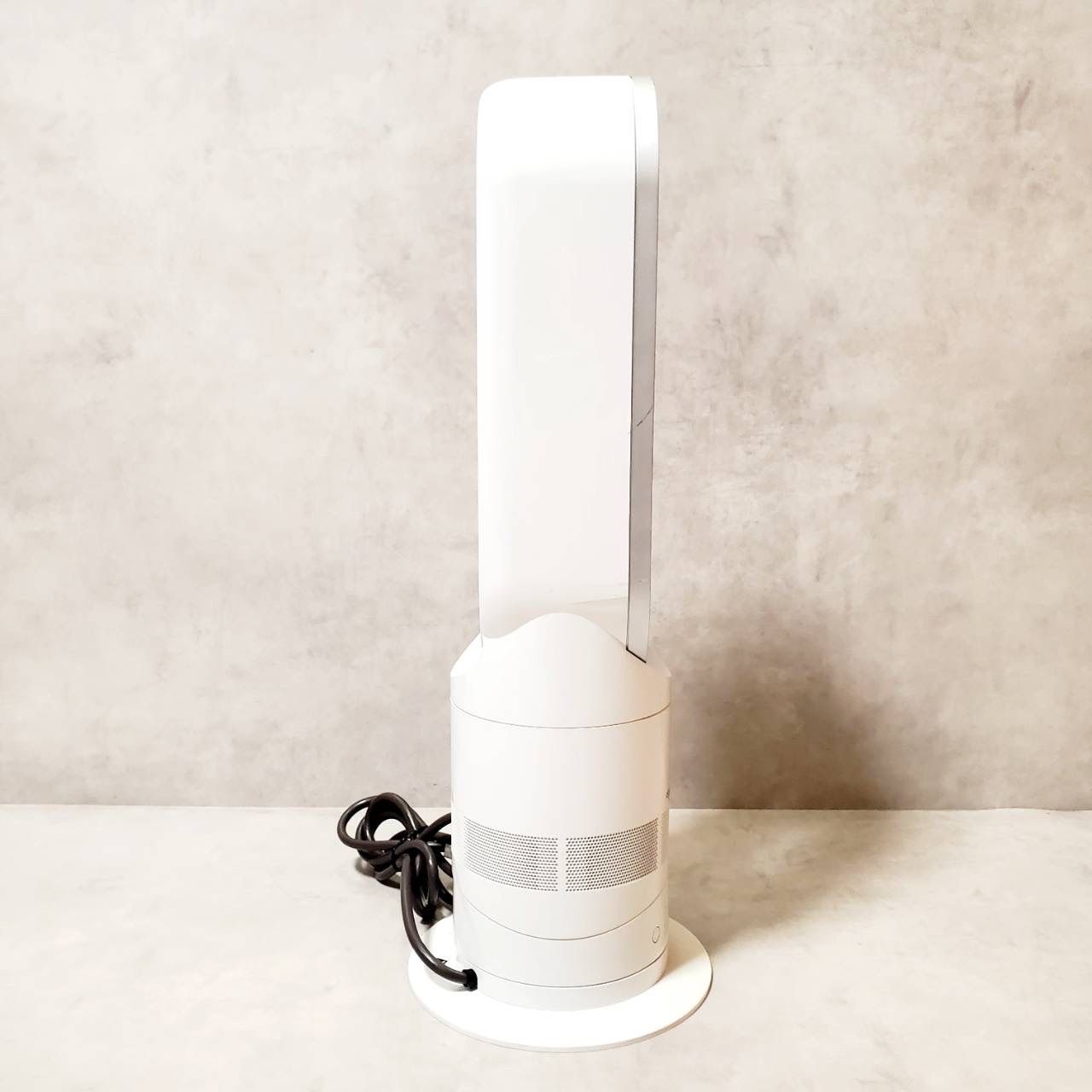 ✨️美品✨️Dyson HOT＆COOL AM05 羽なし扇風機　ダイソン AM05-WS 電気ファンヒーター Dyson hot＋cool（ダイソン ホット+クール