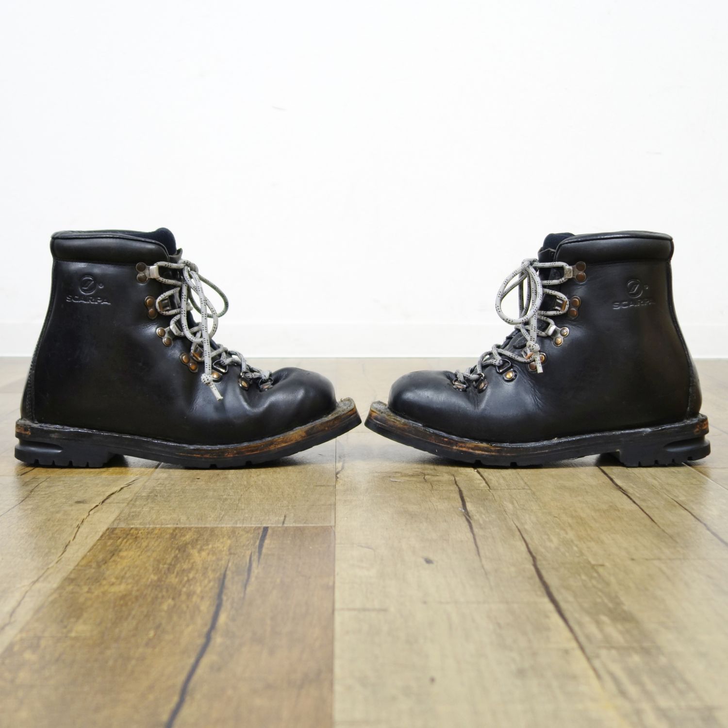 希少 スカルパ SCARPA ビンソン テレマーク スキー ブーツ 革靴 レザー