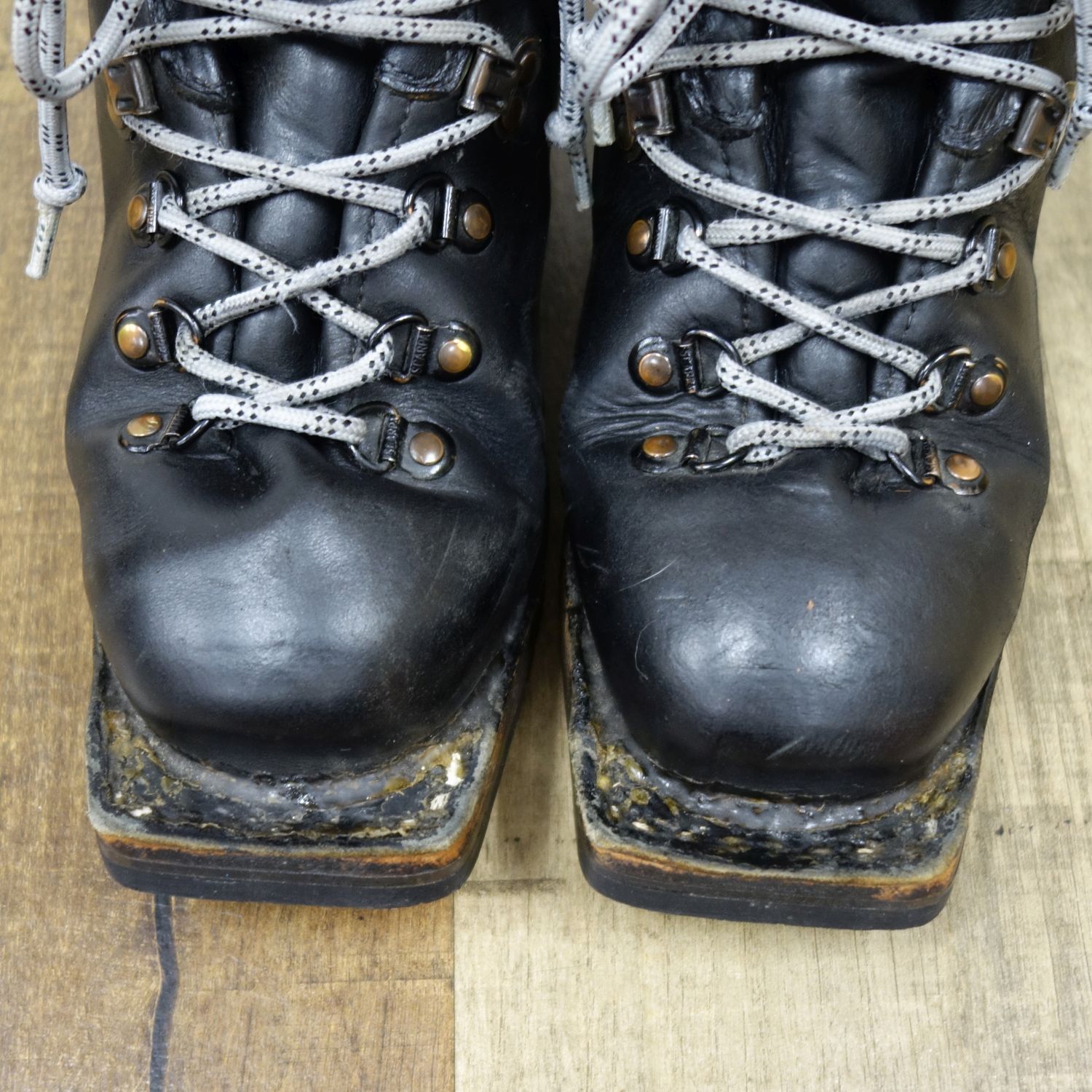 希少 スカルパ SCARPA ビンソン テレマーク スキー ブーツ 革靴 レザー