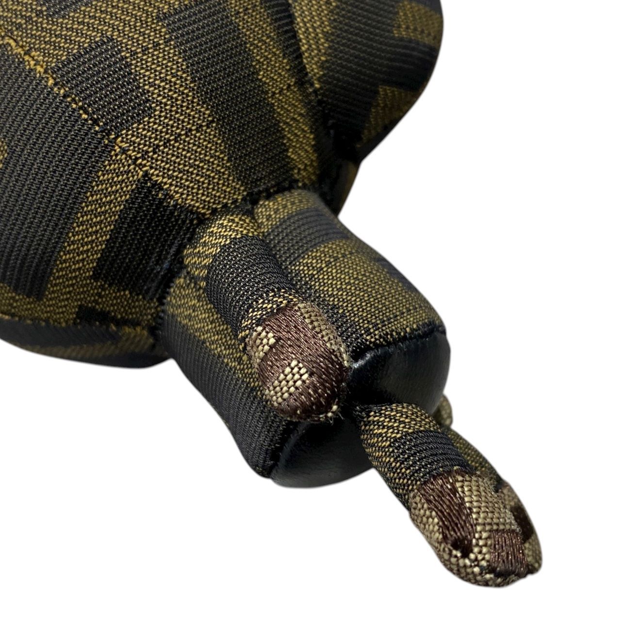 フェンディ キーホルダー