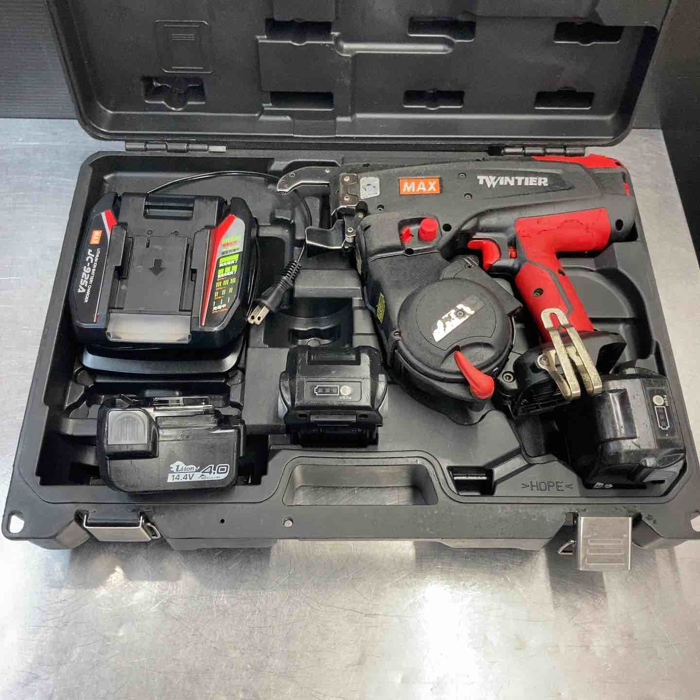 品 マックス MAX 14.4V 鉄筋結束機 ツインタイア RB-440T-B2C 1450A バッテリー3個セット 東大和店