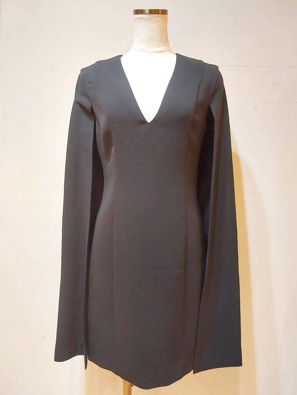  い TWINSET ツインセット マントドレス ドレス フォーマル オケージョン パーティー 38 ノースリーブ ミニワンピース