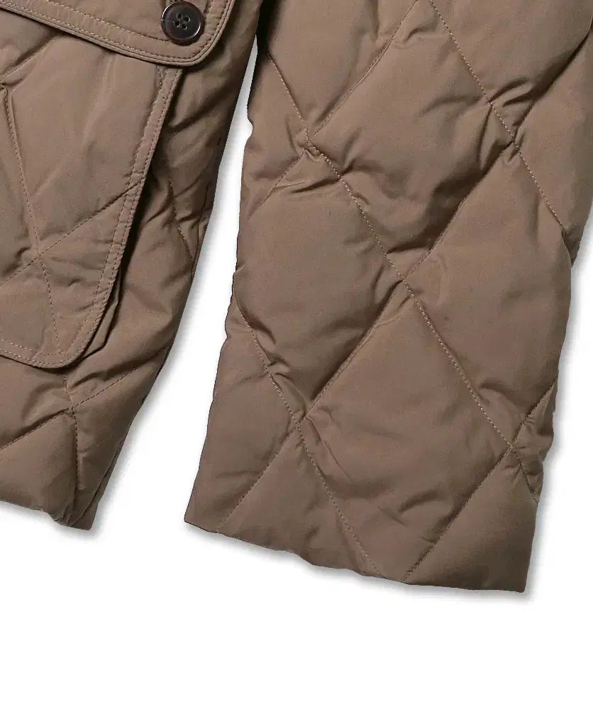 Edifice ベージュ