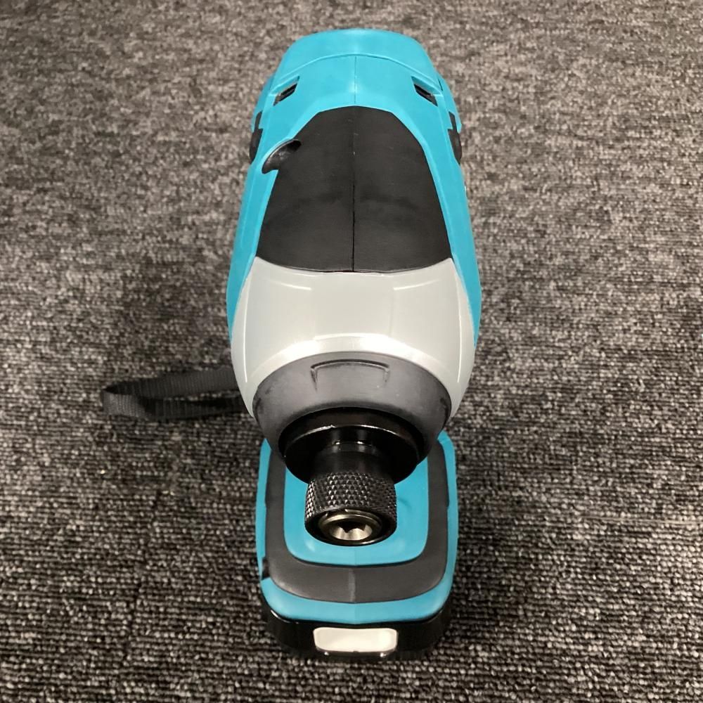 14.4 V充電式インパクトドライバ