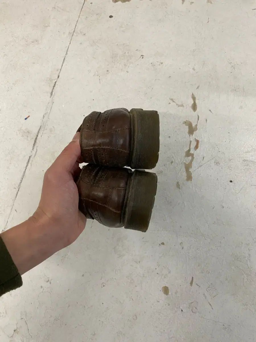 DR. MARTENS ドクターマーチン ウイングチップ ブラウン 260サイズ