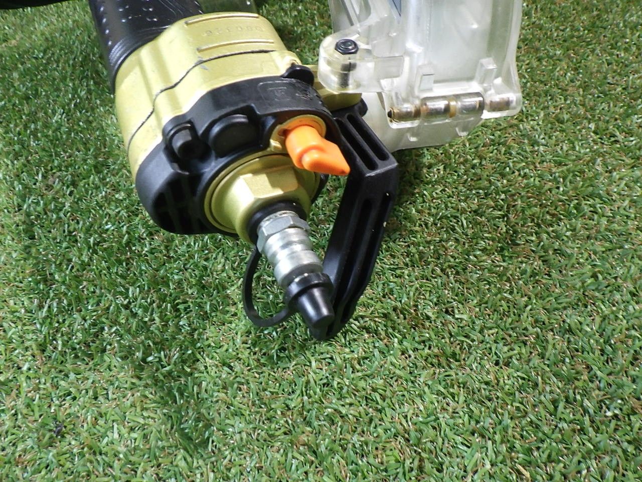 高圧ねじ打機 WF