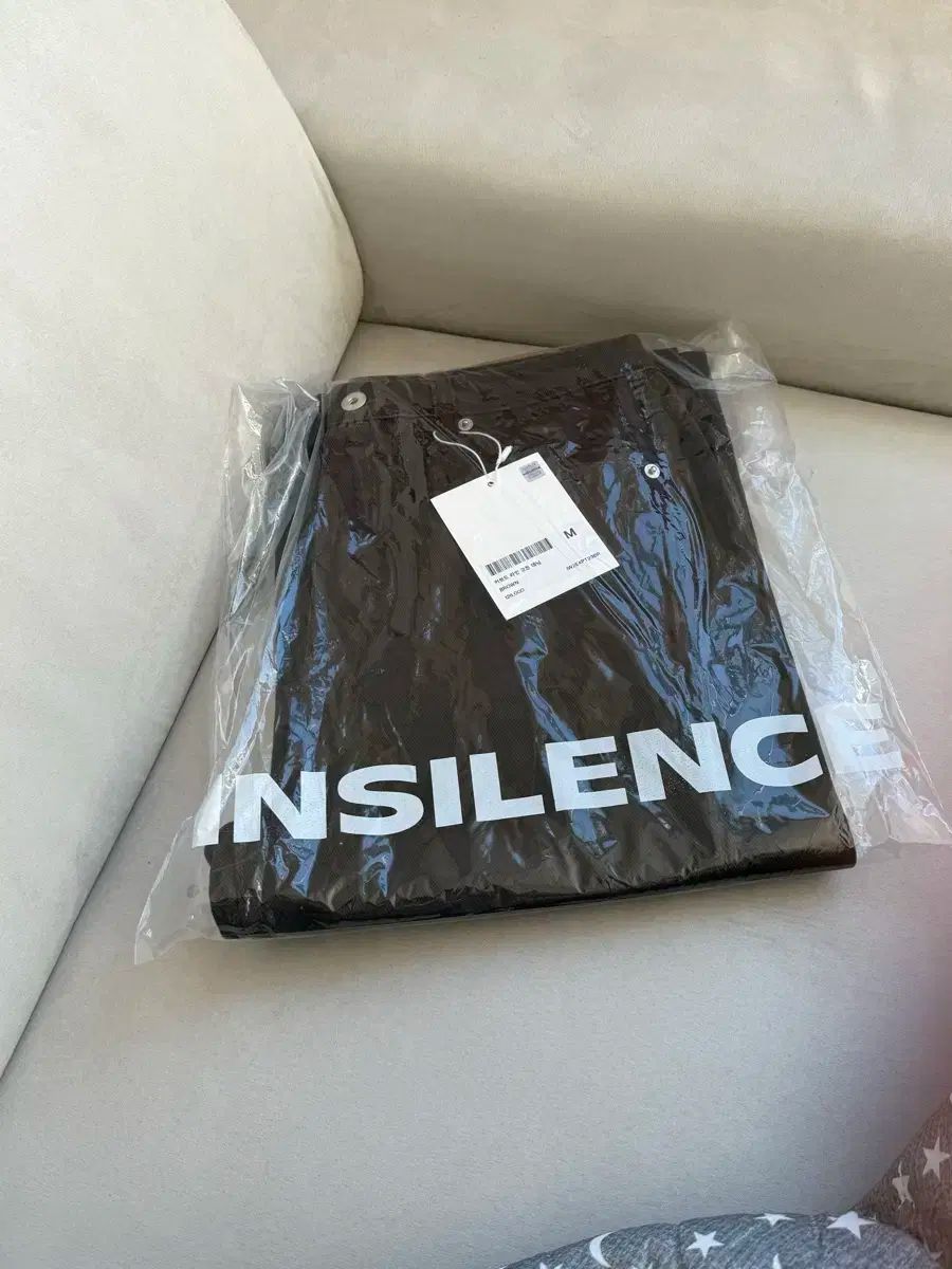 INSILENCE デニム パンツ ズボン ポップ 商品