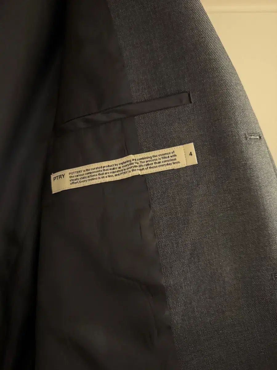 ポッタリー ウールスポーツ ジャケット ダークグレー 4サイズ