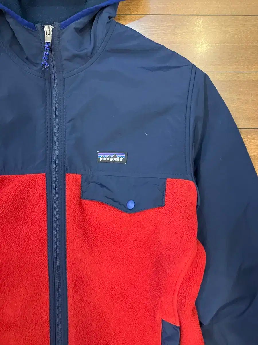 フリースジャケット