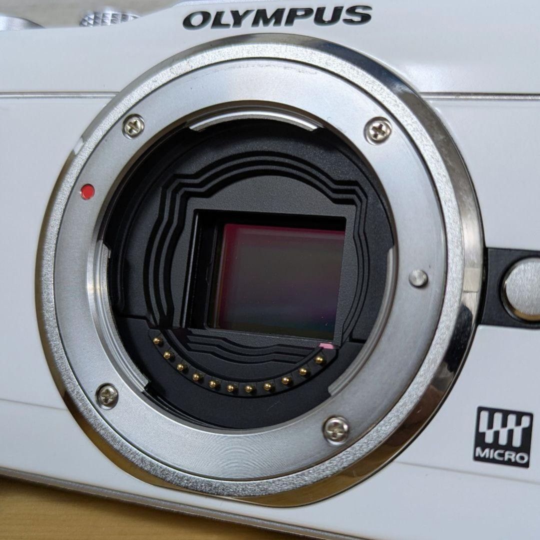 OLYMPUS