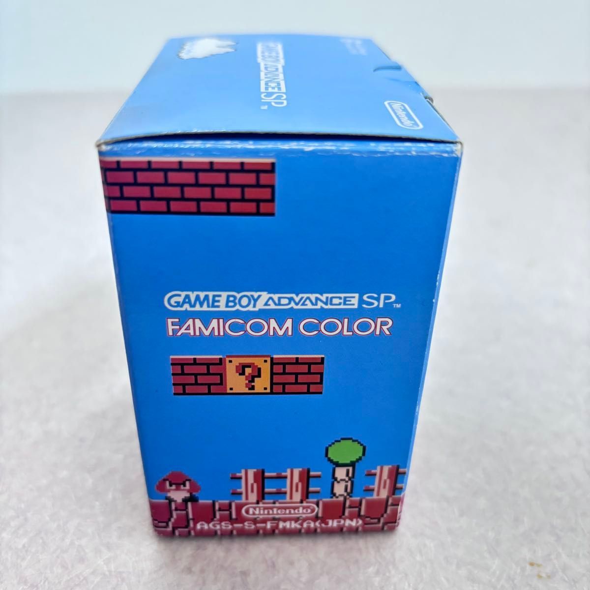 ☆【極美品】 ファミコンカラー ゲームボーイアドバンスSP