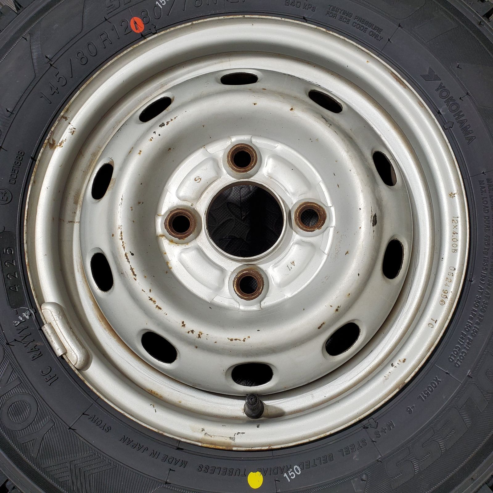 25年製 タイヤ 145 80 R 12 78 N LT ヨコハマ SY 01 V スバル サンバー サンバーディアス スタッドレスタイヤ 冬タイヤ 1177