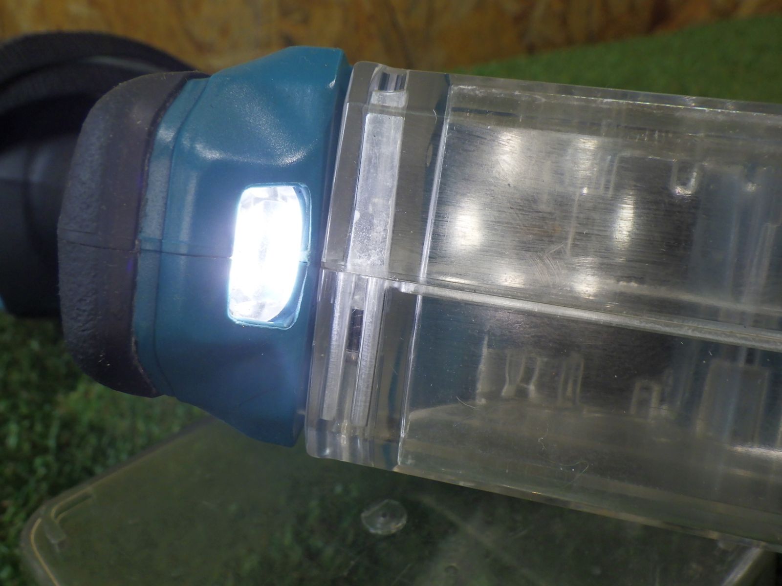 充電式ボードカッタ 14.4V