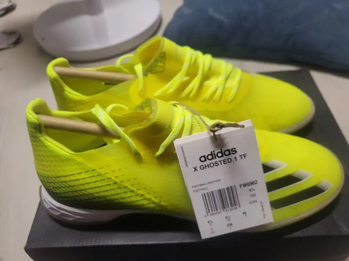 アディダス X ゴースト 1 TF 蛍光 サッカーシューズ 250 mm