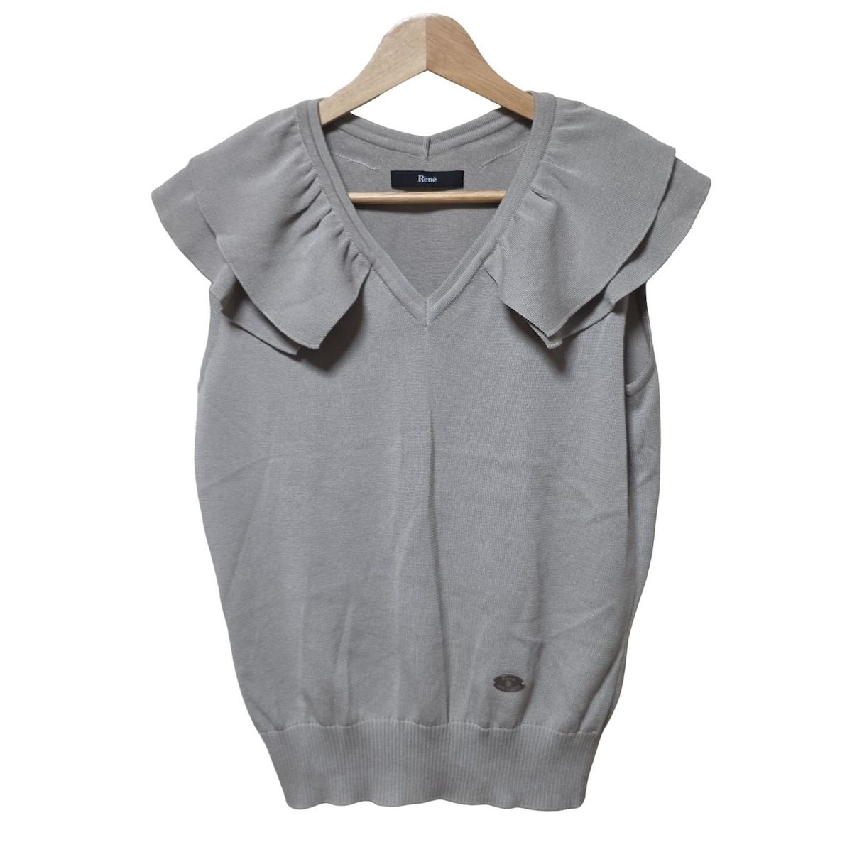 Rene ルネ 半袖カットソー サイズ36 S レディース - グレー Vネック ニット フリル