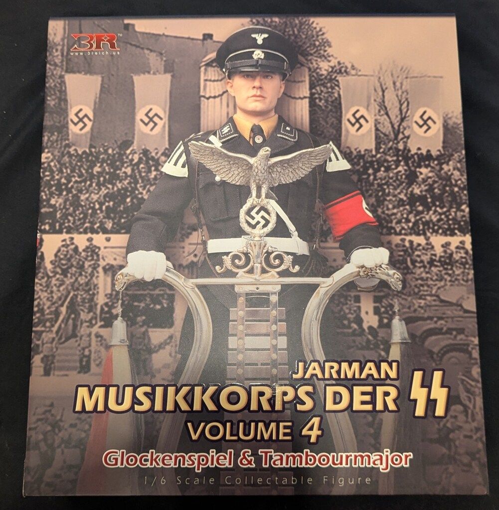 3R COLLECTABLE FIGURE GLOCKENSPIEL - TAMBOURMAJOR 1 6スケール