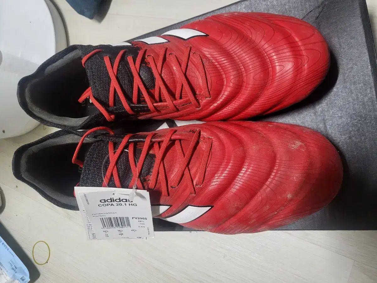 サッカーシューズ