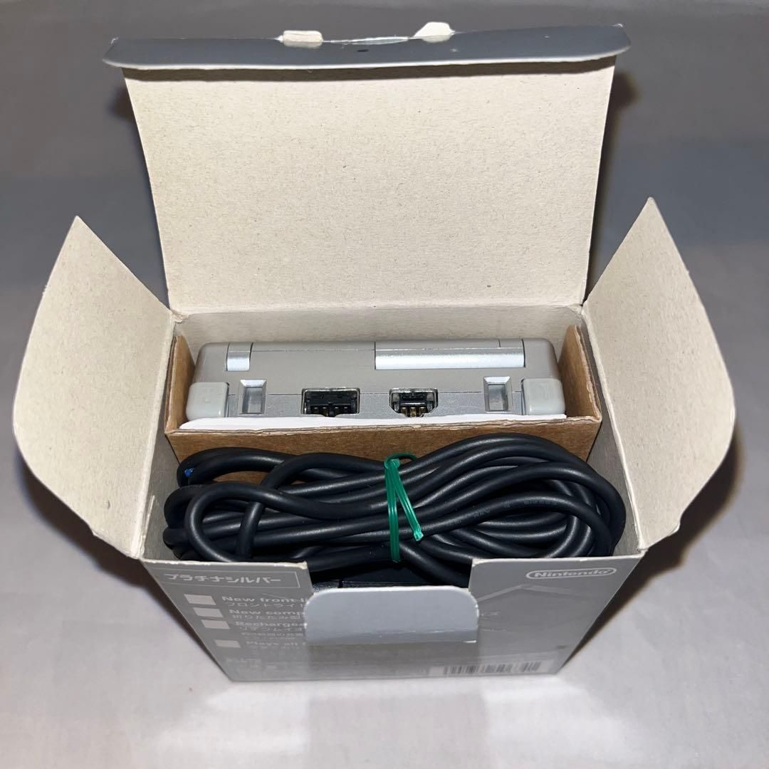 ゲームボーイアドバンスSP 本体 プラチナシルバー ゲームボーイアドバンス