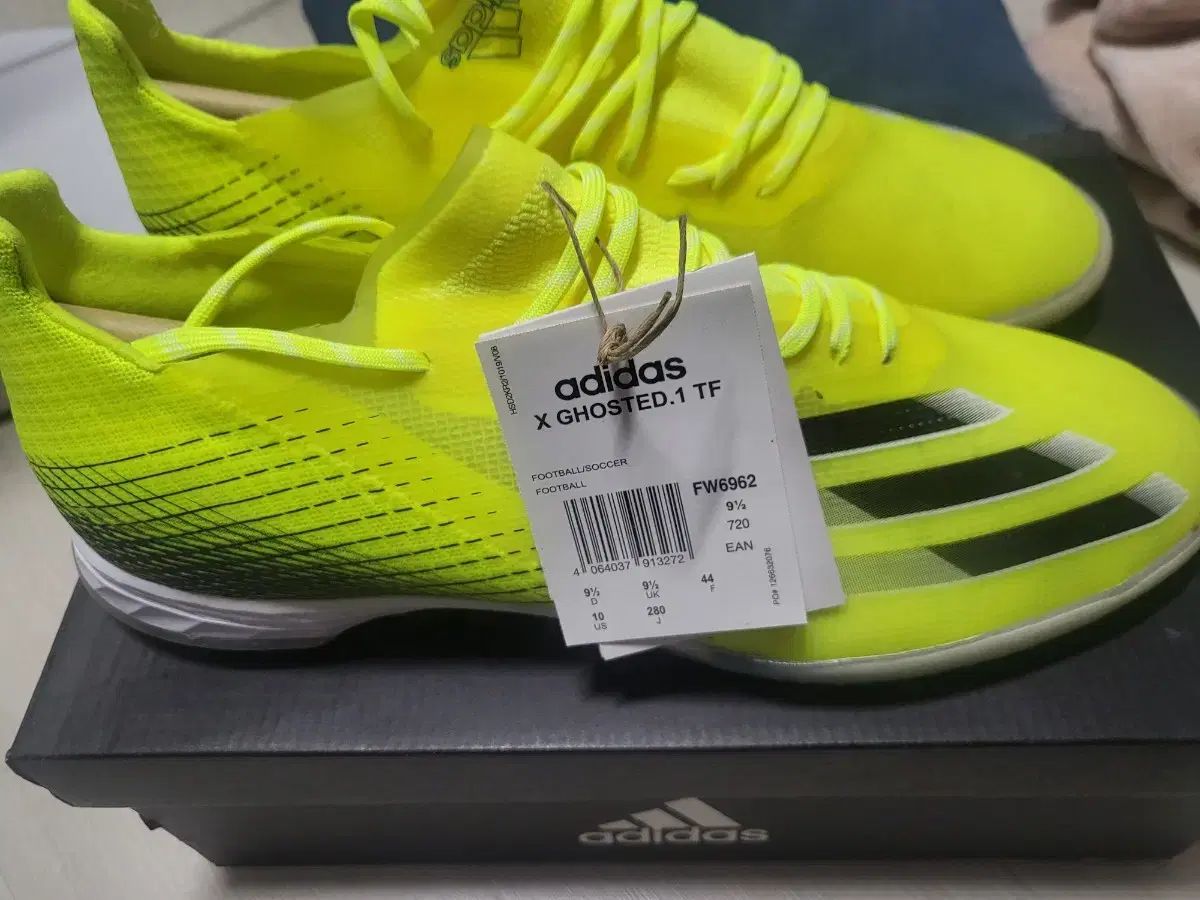 アディダス X ゴースト 1 サッカーシューズ 蛍光色 280 mm