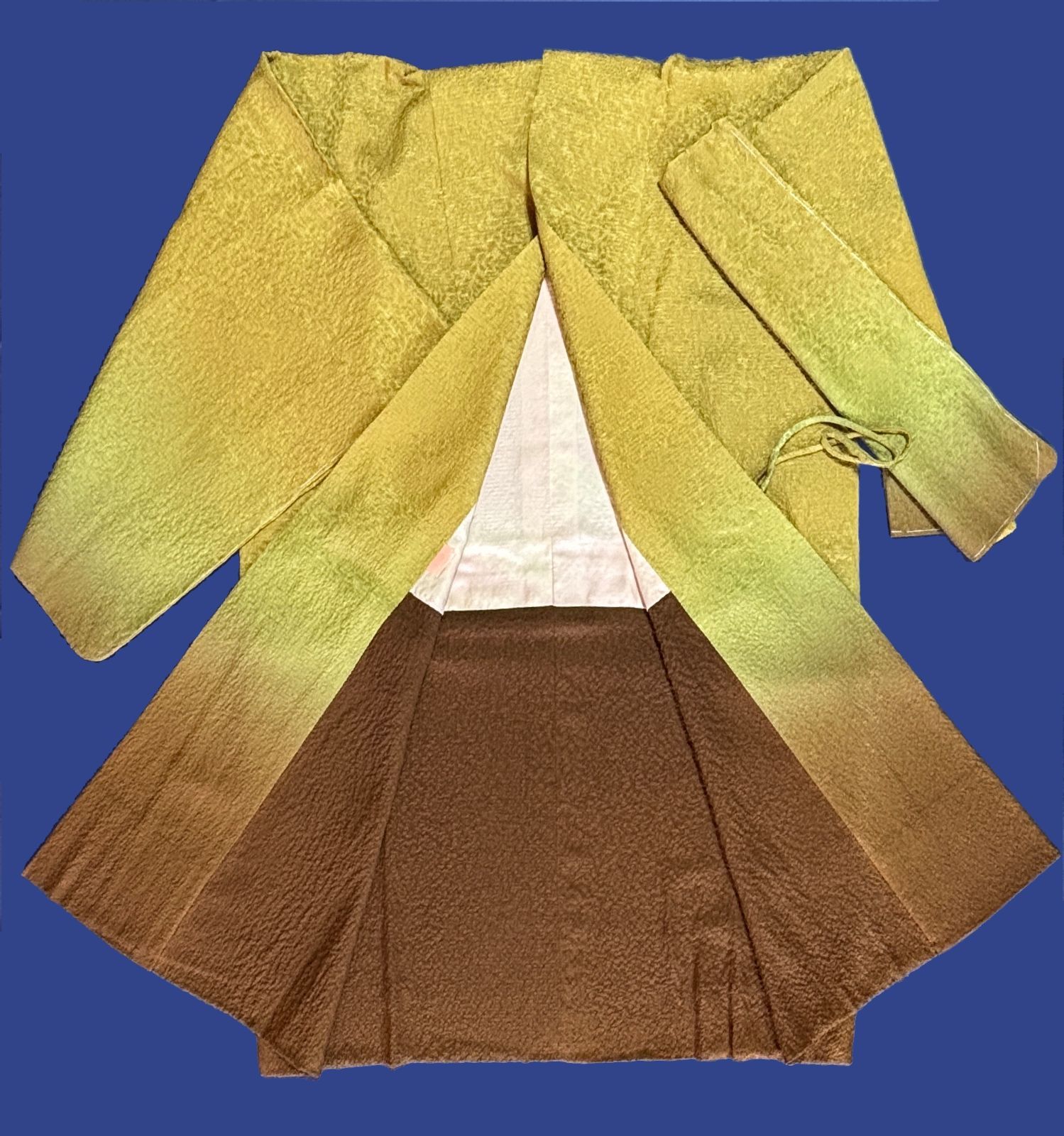 膨れ織地 染わけ道中着