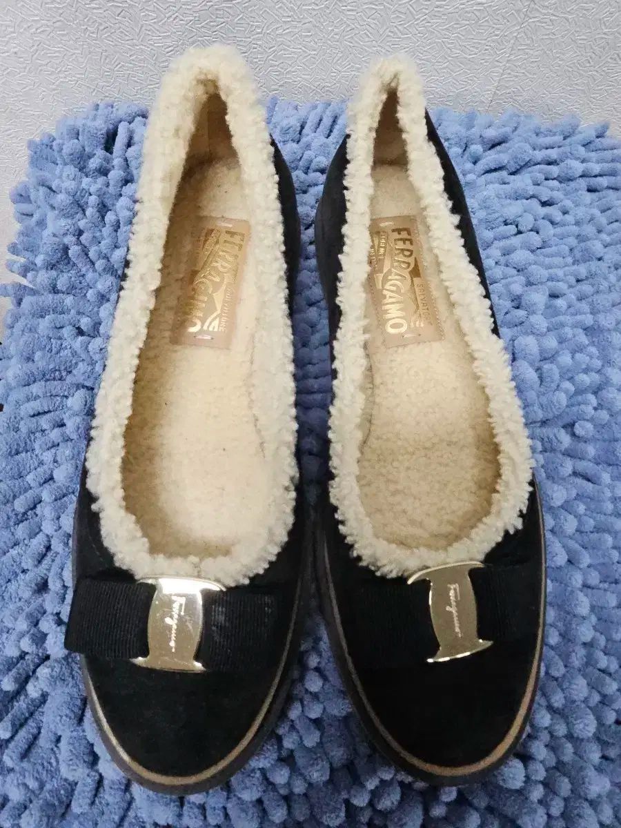 フェラガモ バレリーナ ウィンター バレエ 6 1 2