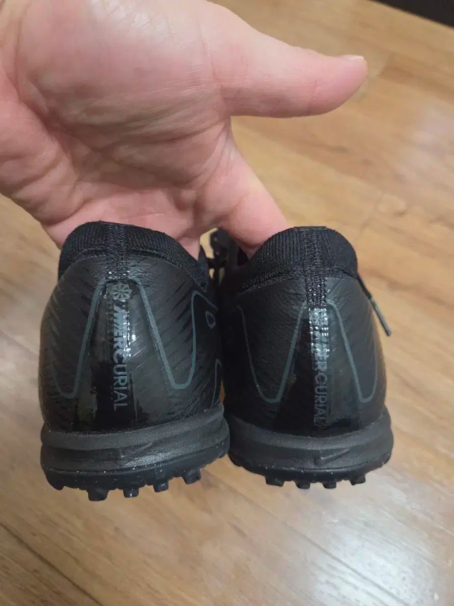 ナイキ ベイパー 15 プロ tf 250