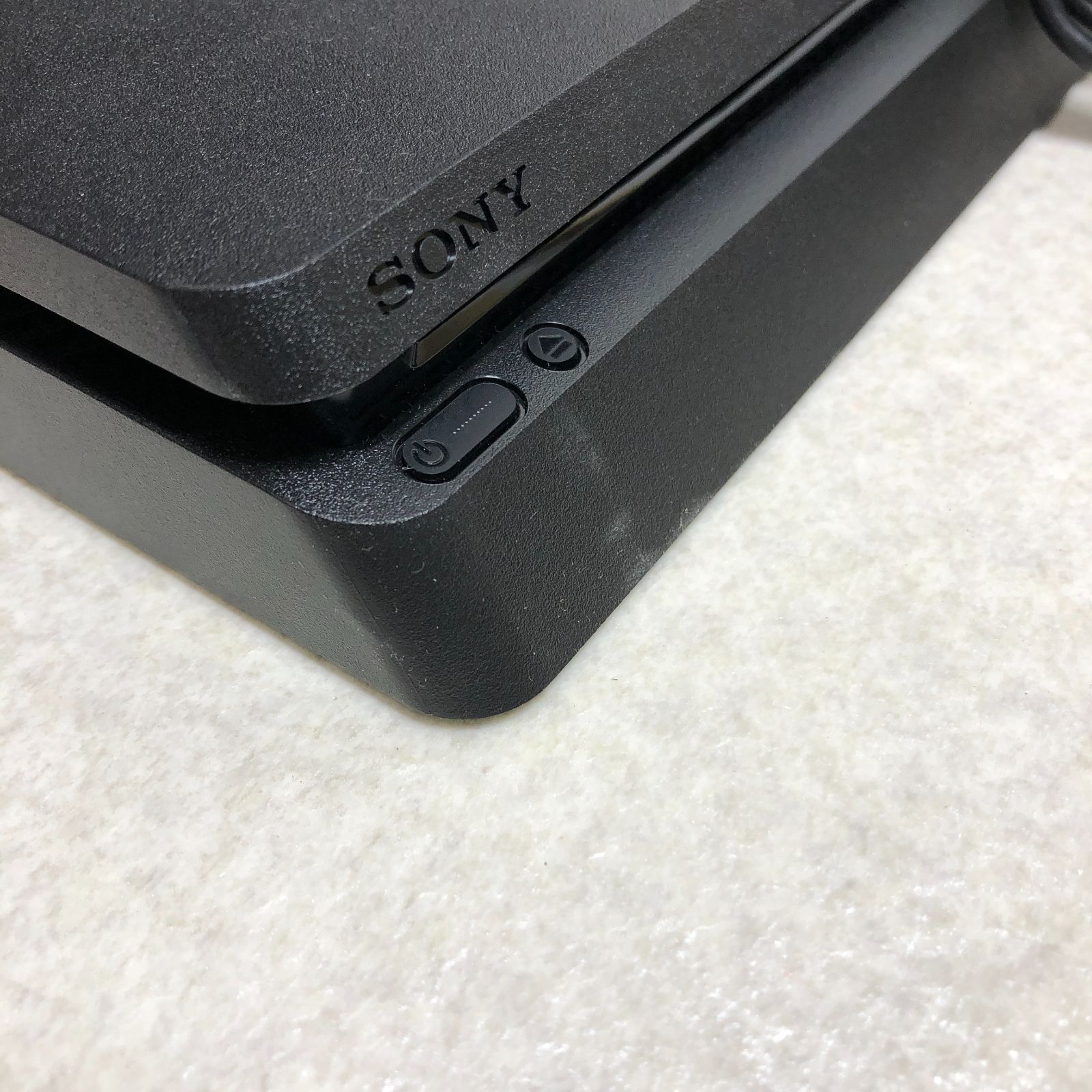 プレイステーション4