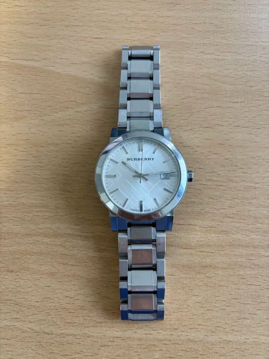 バーバリー メンズ時計 BU9000