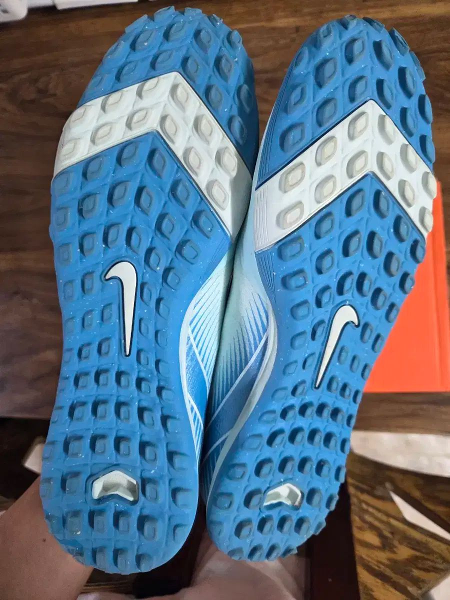 ナイキ マーキュリアル ヴェイパー 16 プロ TF 280