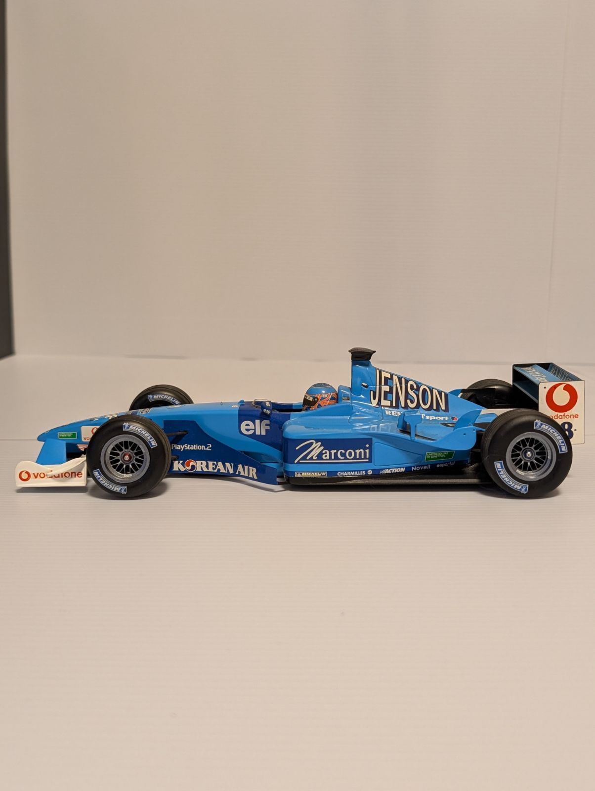 ジャンク部品取りに！1/18ミニチャンプスベネトンB201ジェンソン