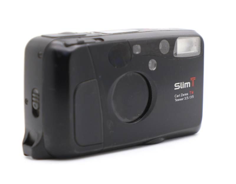 完動品 KYOCERA Slim T Carl Zeiss T Tessar コンパクトフィルムカメラ