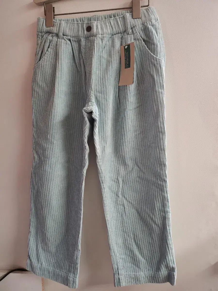 u*3様 天野忠 詩集「 動物園の珍しい動物 」限定版 署名入り 天野忠 詩集「 動物園の珍しい動物 」限定版 最も安い 署名入り 天野忠